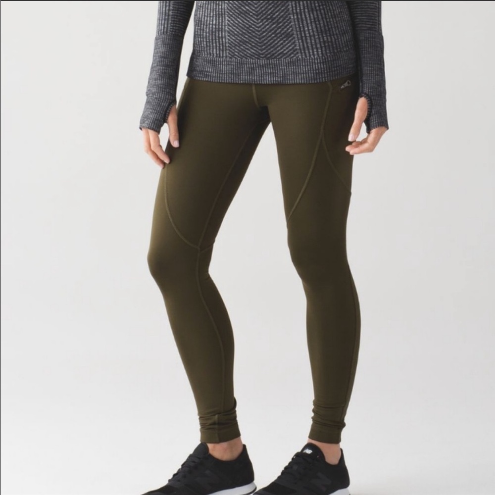 Lululemon First Mile Tech Tight in Military Green